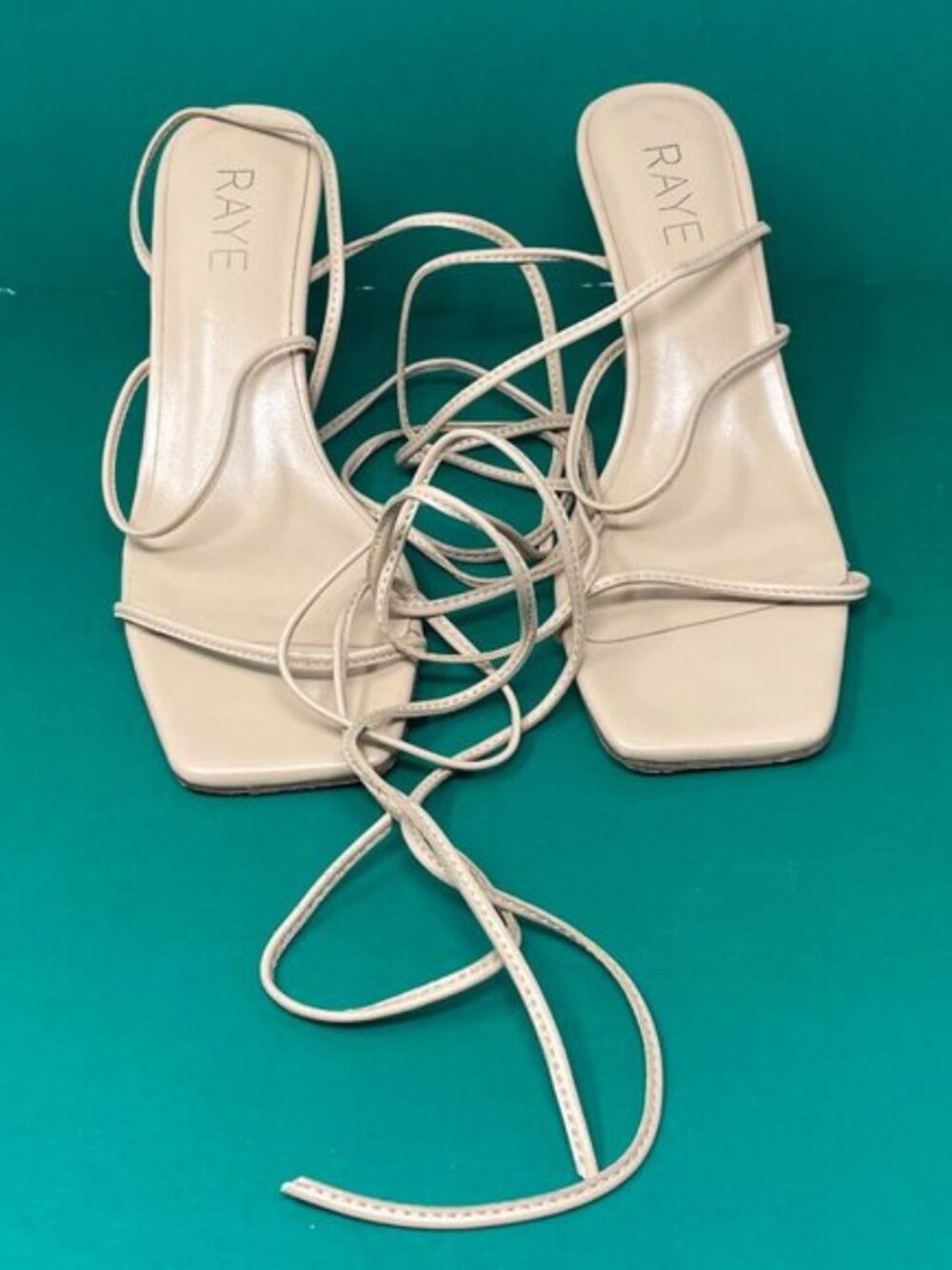 Raye | Roo Heel in Nude - Picture 2 of 10
